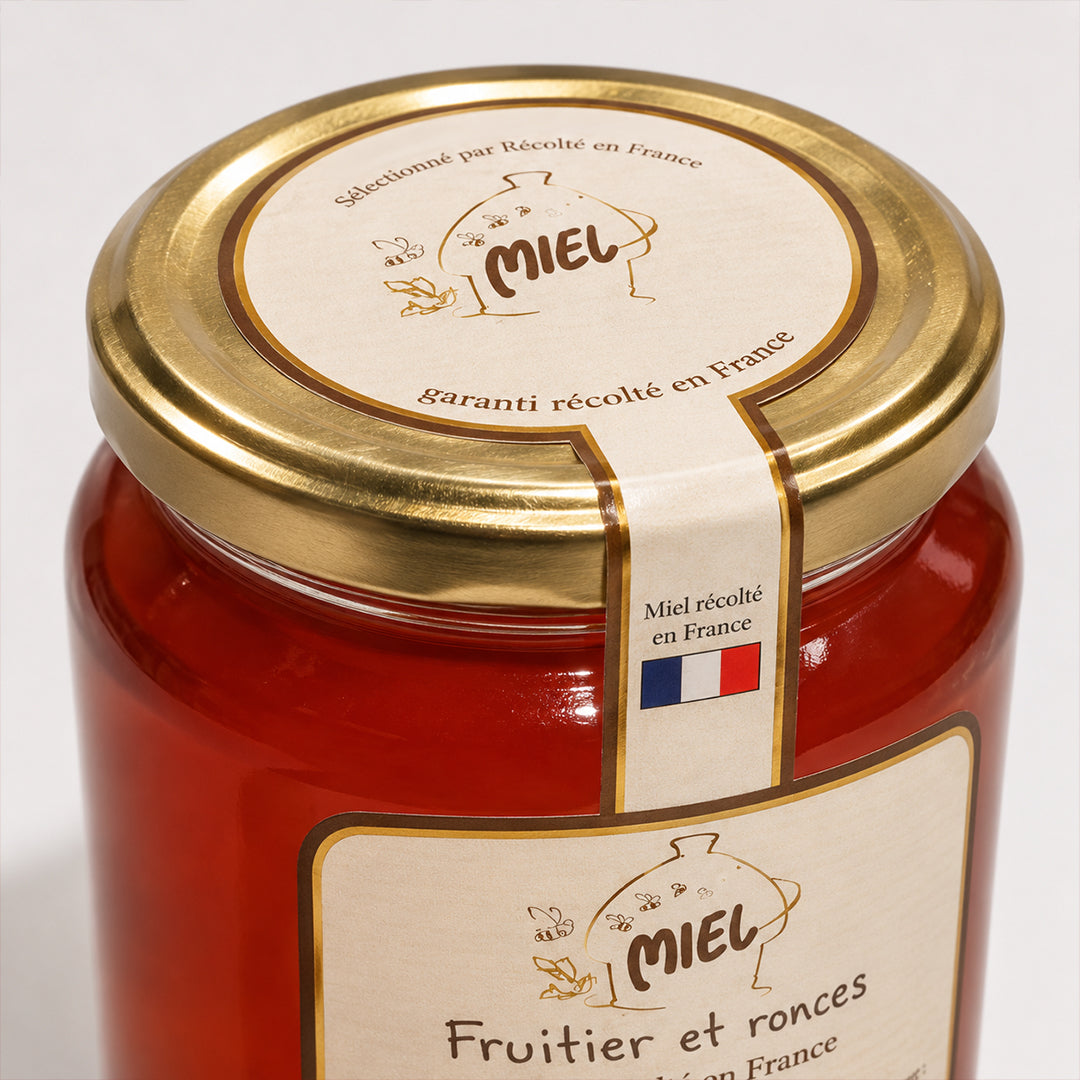 Couvercle du miel de fruitier et Ronce récolté en France